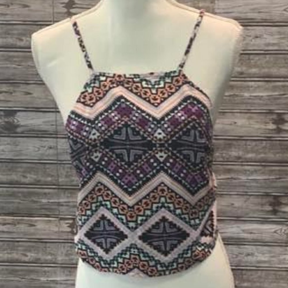 Express Multicolor Geometric Crop Top - Picture 2 of 3